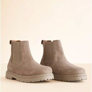 Birkenstock Highwood Leather Chelsea Boot size US 8/ EU 39